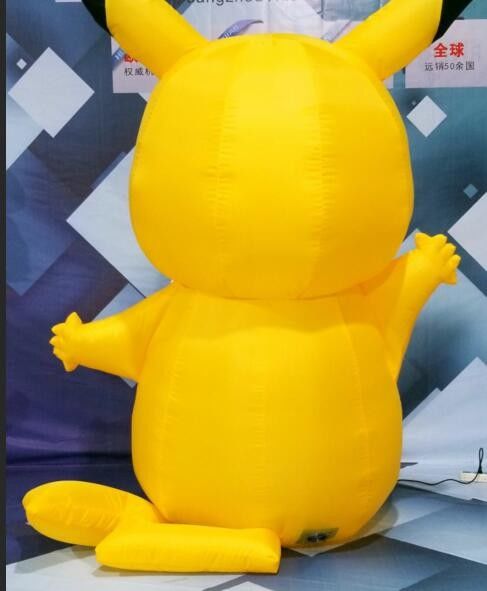 le modèle gonflable matériel/Pikachu de PVC de 0.9mm a adapté la taille aux besoins du client disponible