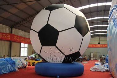 Chine Service fait sur commande gonflable matériel de logo de modèle de PVC/but du football admis usine