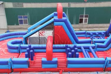 Chine U - Jeux de plein air gonflables géants de forme, défi rocailleux de guerrier 180 degrés usine