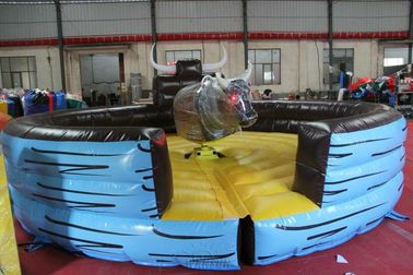Chine Taille adaptée aux besoins du client par tour mécanique gonflable géant matériel de Taureau de jeux de PVC usine